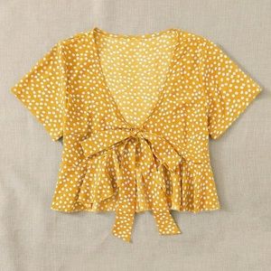 SheIn Tie Front Crop Top